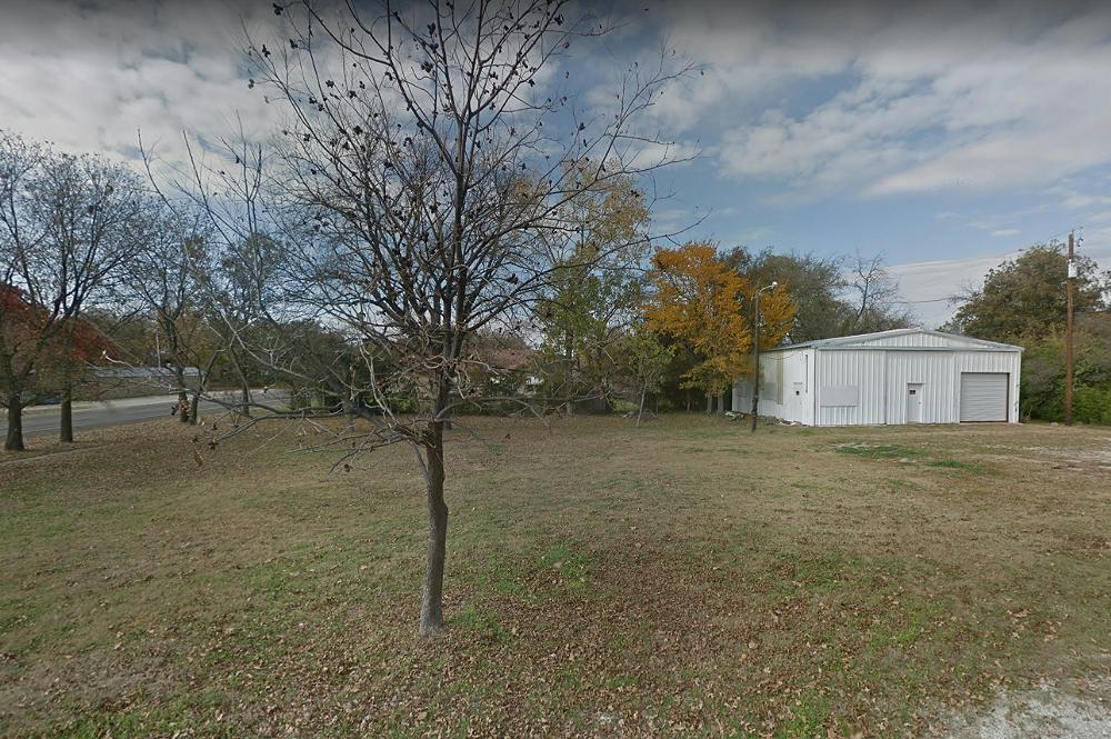 The property I tried to buy with a 40'x40' shop
